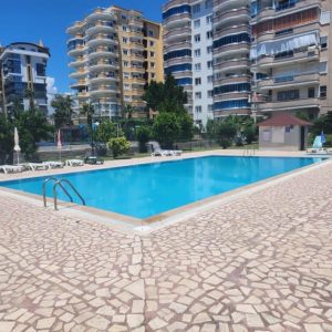 🏡 Apartment for Sale – Prime Location 📍 Alanya – Barbaros Street – Only 30 meters from the sea